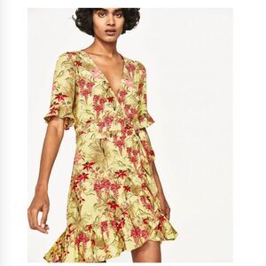 ZARA Floral Blogger CottageCore S Festival Boho Feminine Summer Wrap Mini Dress